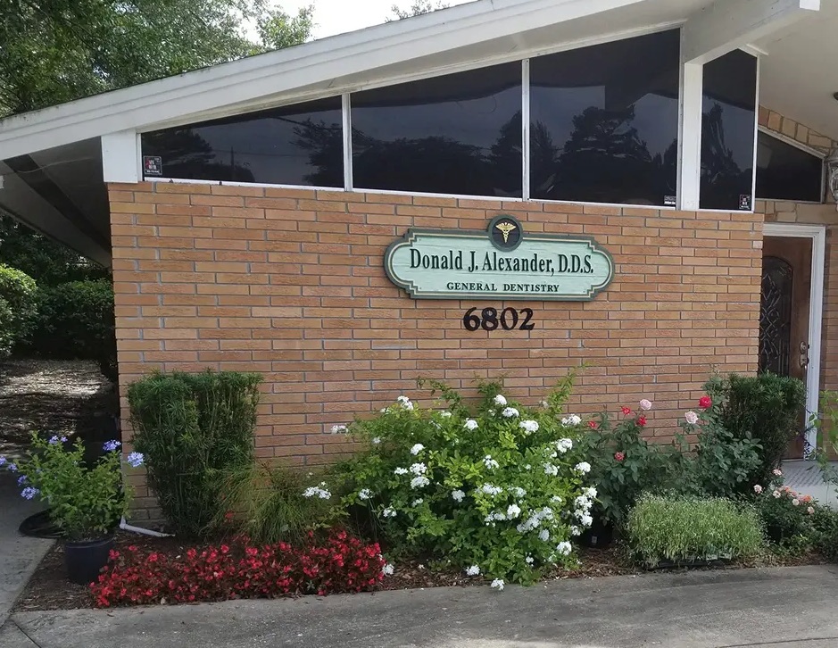 dr alexander's jacksonvillle location